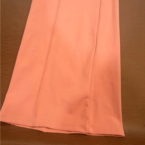 Halara $50 M SculptKnit High Waisted Side Flap Pocket Flare Cargo Pants PINK EUC - Picture 8 of 14